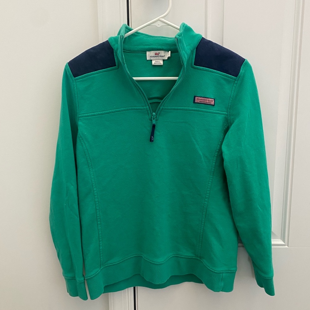 Vineyard vines quarter zip pullover. Women’s size small.